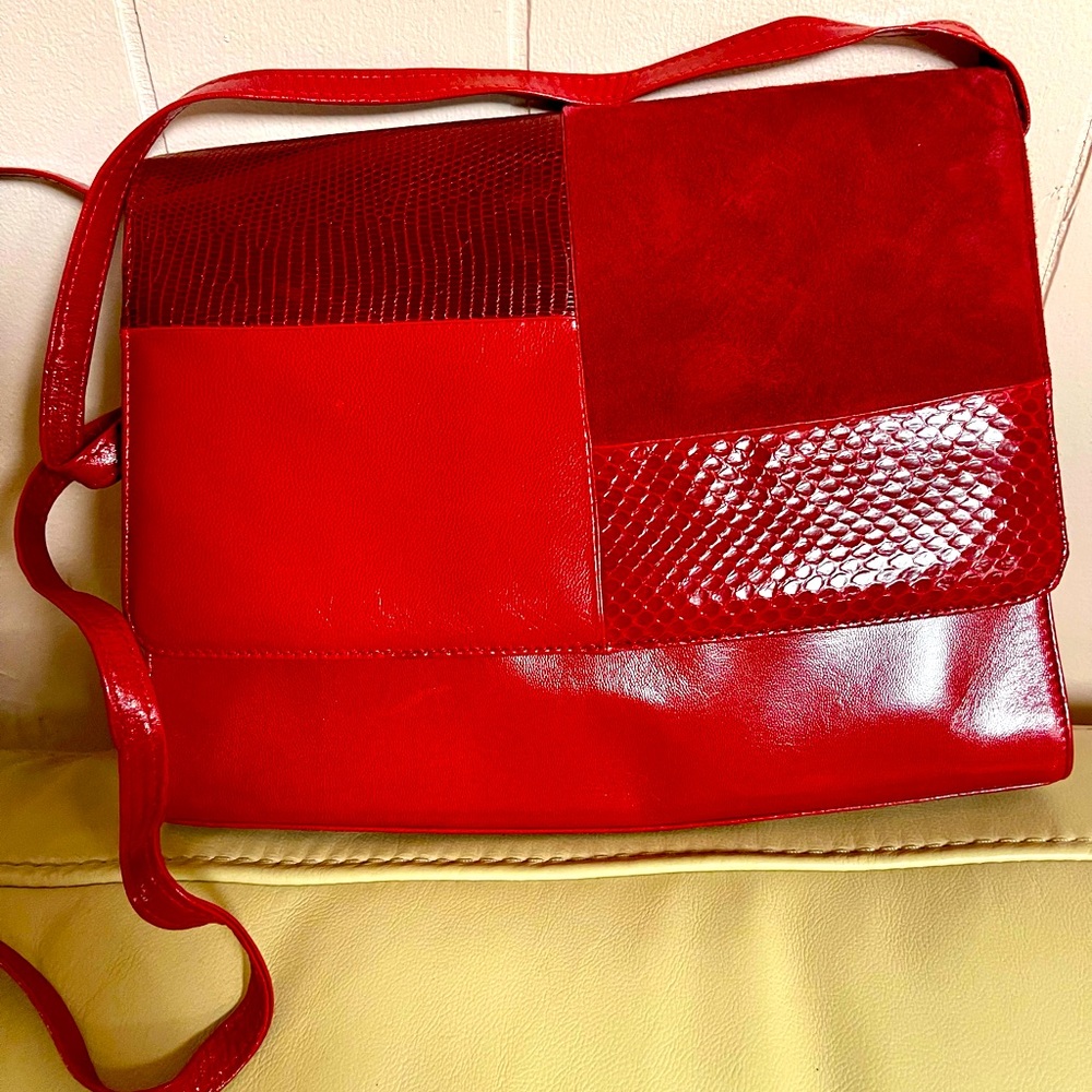New made in Italy for Neiman Marcus genuine leather crossbody bag clutch .
